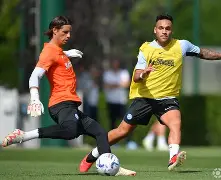 利物浦新援正式加盟球队，或改善中场实力()  第1张