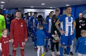 利物浦新援正式加盟球队，或改善中场实力()  第2张